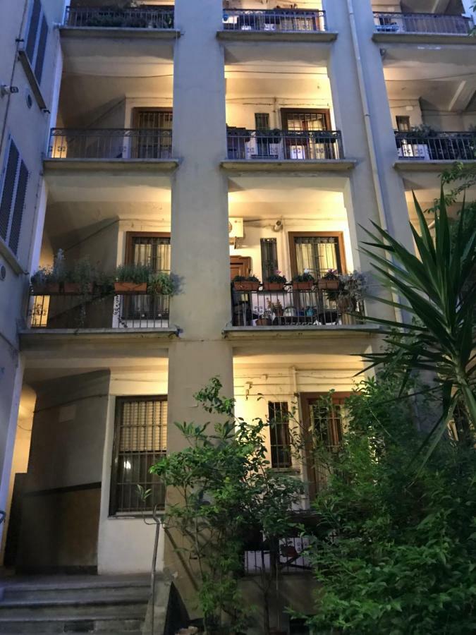 Plinius Lägenhet Milano Exteriör bild